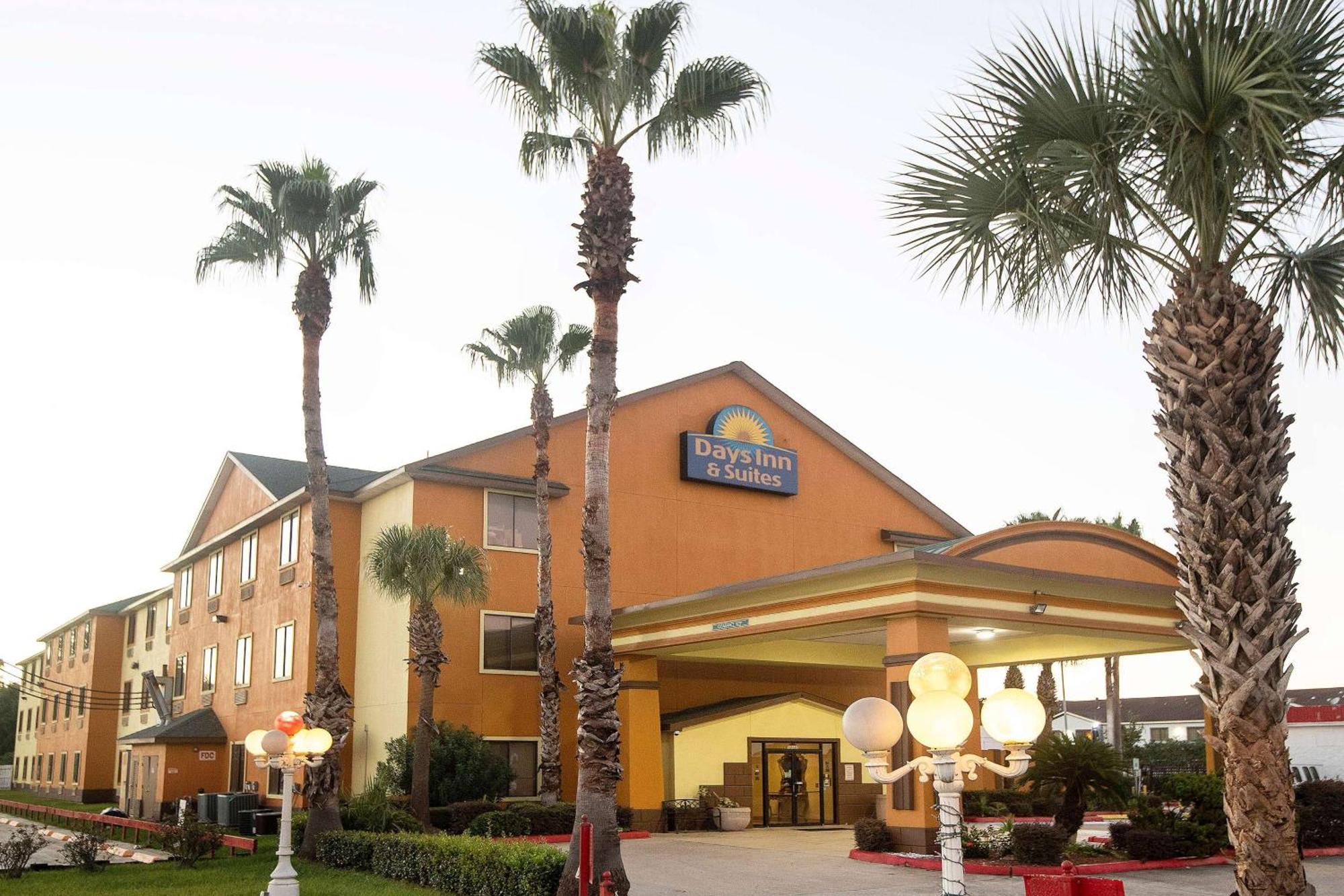 Days Inn & Suites By Wyndham Houston North/Aldine Exterior foto
